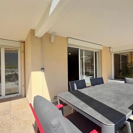 Esplanade Du 3 Personnes T2 Terrace Parking Apartment Aix-les-Bains